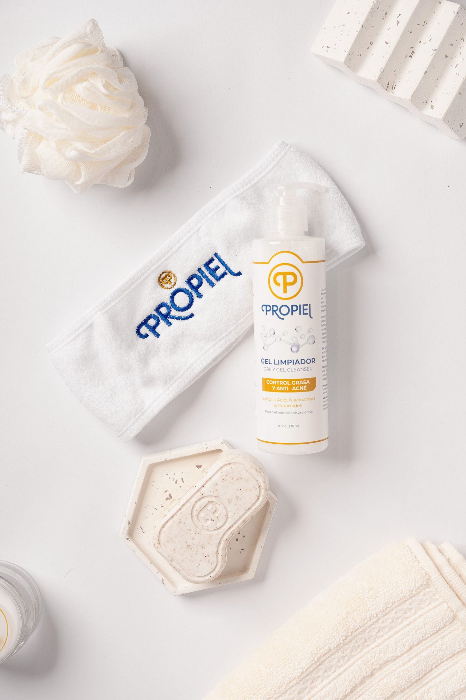 Gel Limpiador Antiacné y Anti-Sebo - Propiel Dominicana